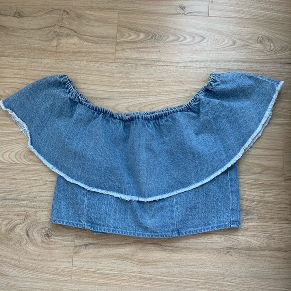 American Eagle Outfitters Tops - American Eagle denim off the shoulder top